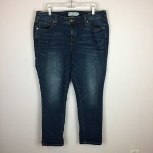 Torrid First At Fit Skinny Jeans Size 16R Womans Mid Rise Blue Denim Medium Wash